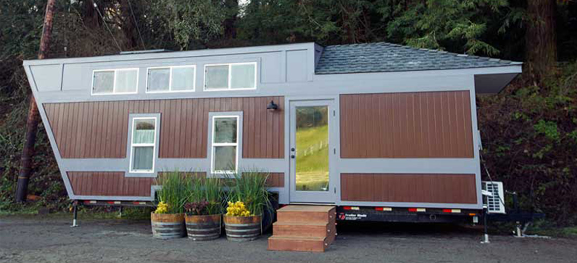 370 SQ. FT. Triathletes Tiny Abode : Powered By Humless
